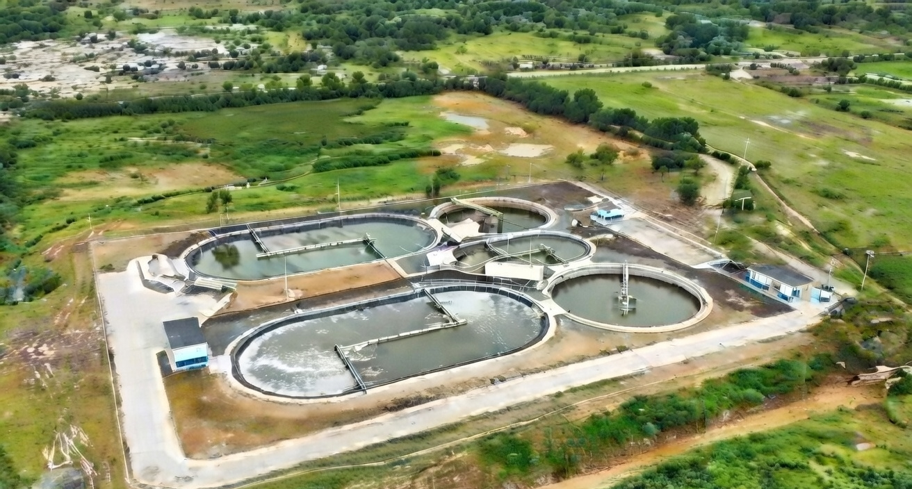 Inauguran la PTAR de Chone, una infraestructura clave para el tratamiento de aguas residuales en Ecuador imagen 2